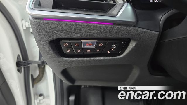 BMW 3-Series 2022 — photo 26