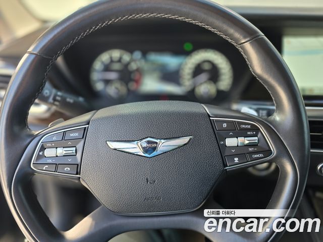 Genesis G90 2021 — photo 17