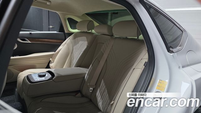 Genesis G80 2023 — photo 18