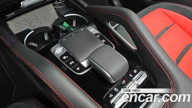 Mercedes-Benz GLE-Class 2023 — photo 19