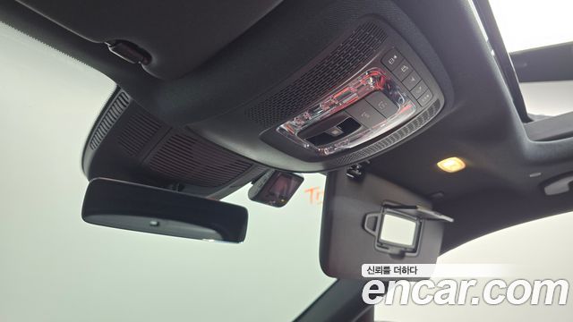 Mercedes-Benz GLE-Class 2023 — photo 20