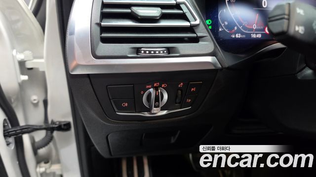 BMW X3 2023 — photo 31
