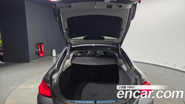 BMW 4-Series 2020 — photo 21