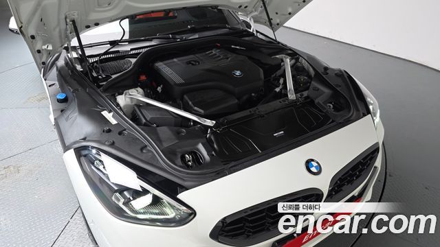 BMW Z4 2025 — photo 6