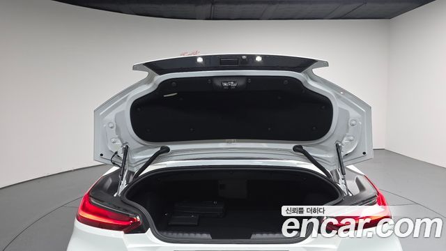 BMW Z4 2025 — photo 24