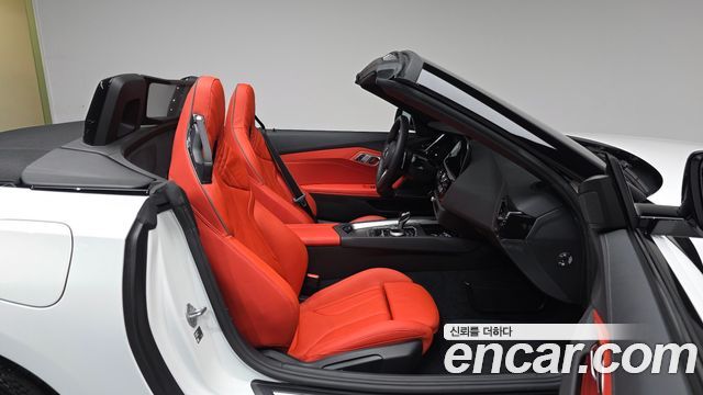BMW Z4 2025 — photo 16