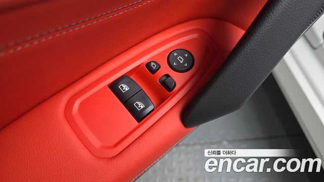 BMW Z4 2025 — photo 32