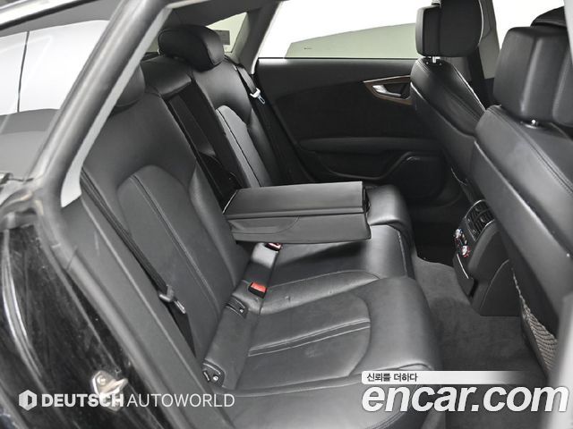 Audi A7 2016 — photo 13