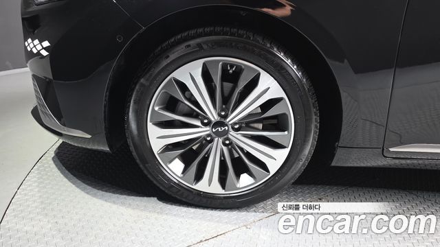 Kia K8 2024 — photo 5