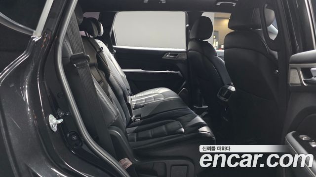 KG Mobility Rexton 2018 — photo 11