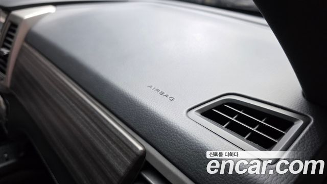 KG Mobility Rexton 2018 — photo 18