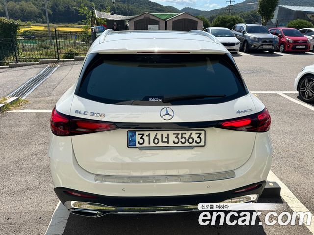 Mercedes-Benz GLC-Class 2024 — photo 3
