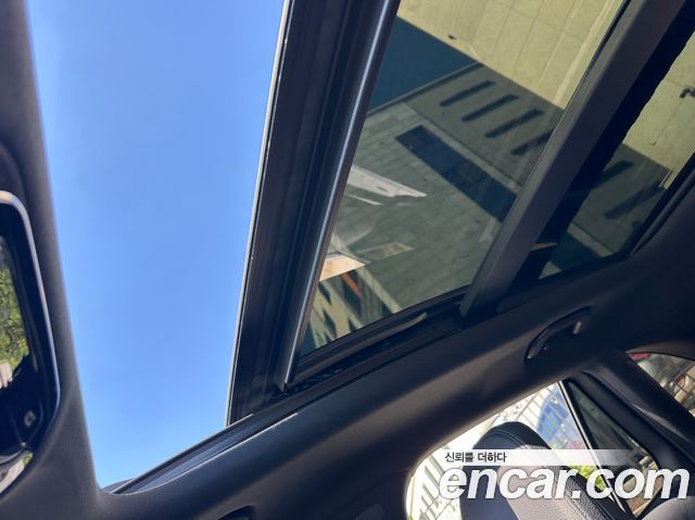 Mercedes-Benz GLC-Class 2024 — photo 9