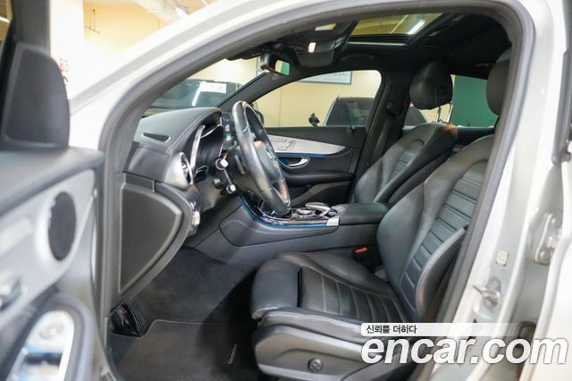 Mercedes-Benz GLC-Class 2017 — photo 15