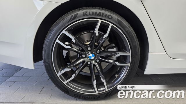 BMW 5-Series 2021 — photo 5