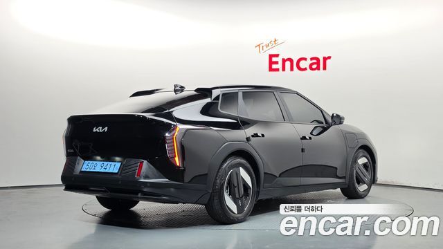 Kia EV4 2026 — photo 2
