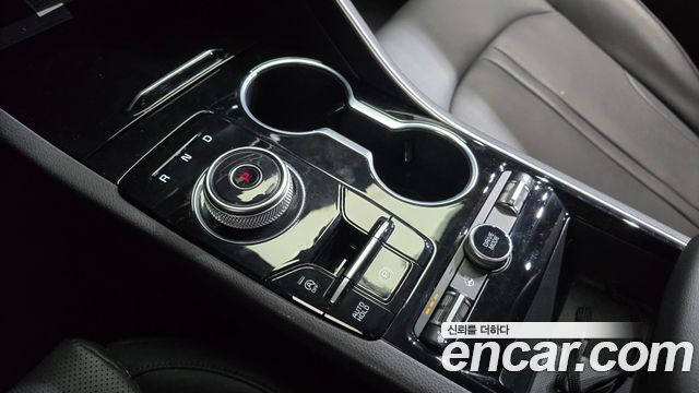 Kia K5 2023 — photo 12