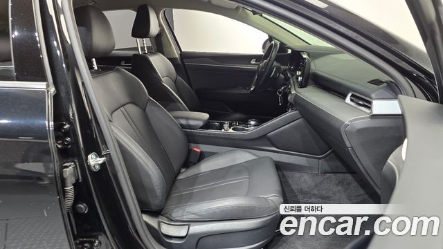 Kia K5 2023 — photo 16