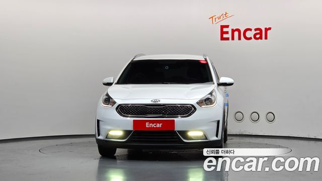 Kia Niro 2019 — photo 3