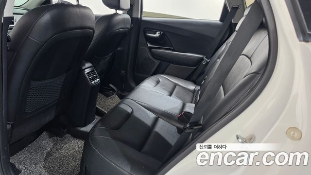 Kia Niro 2019 — photo 26