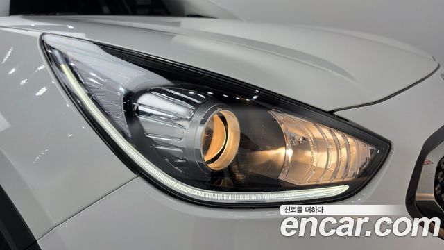 Kia Niro 2019 — photo 8