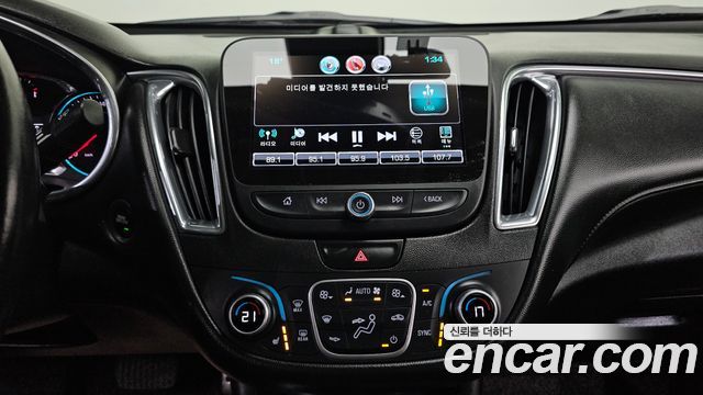 Chevrolet Korea Malibu 2017 — photo 17