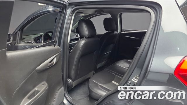 Chevrolet Korea Spark 2022 — photo 16