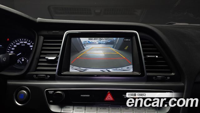 Hyundai Sonata 2018 — photo 15