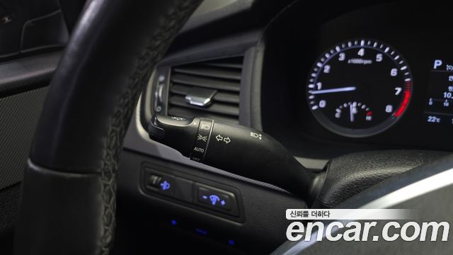 Hyundai Sonata 2018 — photo 16