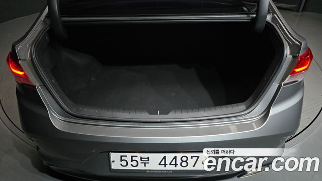 Hyundai Sonata 2018 — photo 20