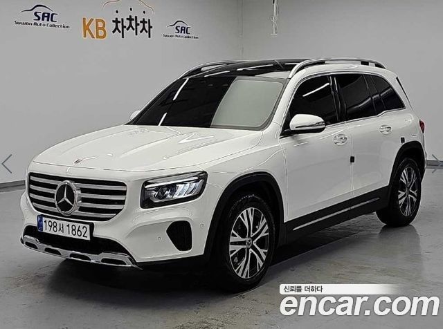 Mercedes-Benz GLB-Class 2024 — photo 1