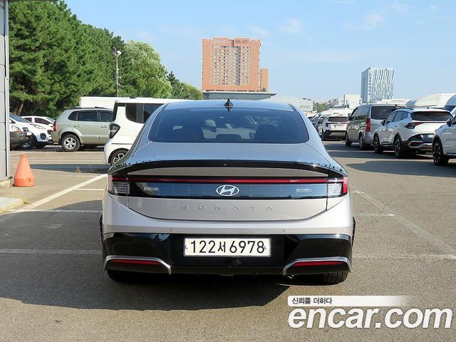 Hyundai Sonata 2025 — photo 3