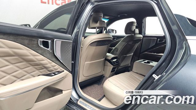 Kia K8 2024 — photo 16