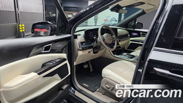 Kia Canival 2023 — photo 13
