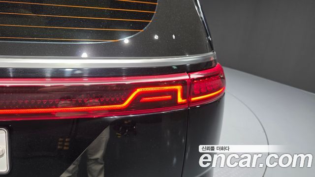 Kia Canival 2023 — photo 9