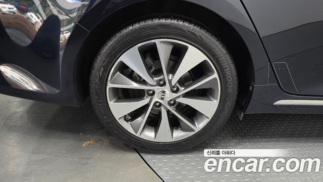 Kia K5 2016 — photo 5