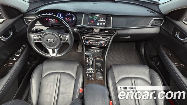 Kia K5 2016 — photo 10