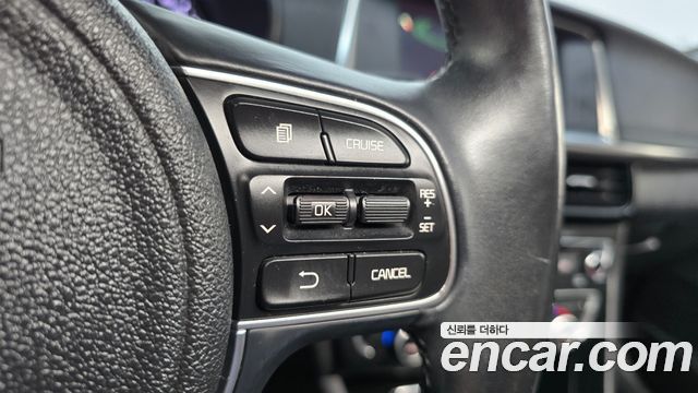 Kia K5 2016 — photo 23