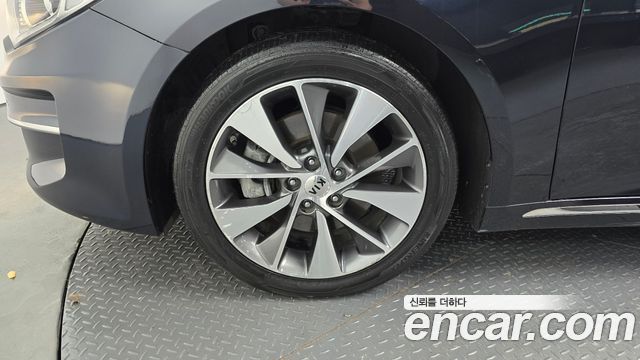 Kia K5 2016 — photo 7