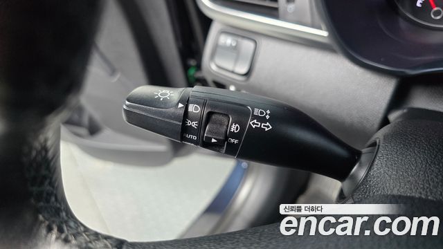Kia K5 2016 — photo 28