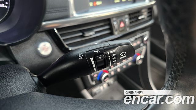 Kia K5 2016 — photo 29