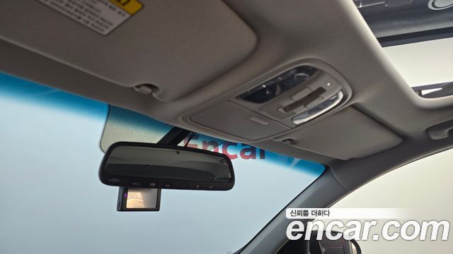Kia K5 2016 — photo 30