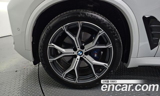 BMW X5 2026 — photo 5