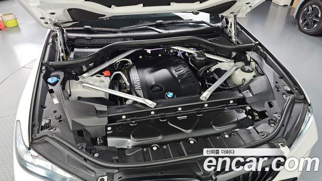 BMW X5 2026 — photo 6