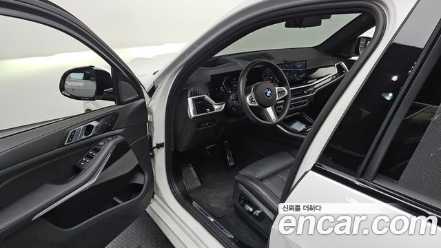 BMW X5 2026 — photo 17
