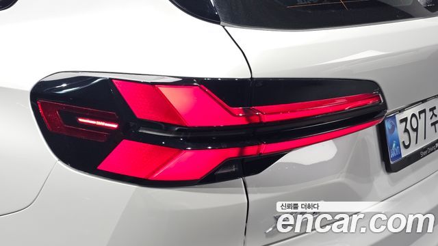 BMW X5 2026 — photo 9