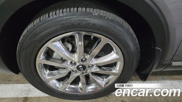 Kia Sorento 2015 — photo 6