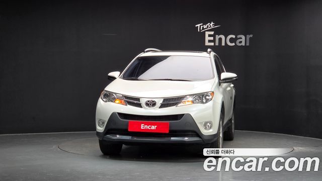 Toyota RAV4 2015 — photo 3