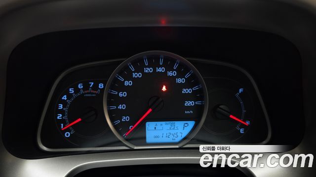 Toyota RAV4 2015 — photo 11
