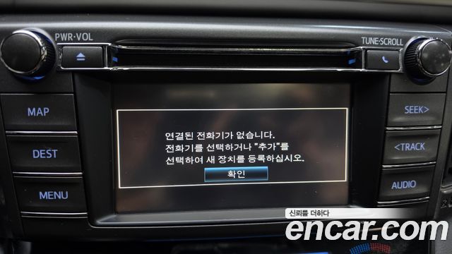 Toyota RAV4 2015 — photo 21